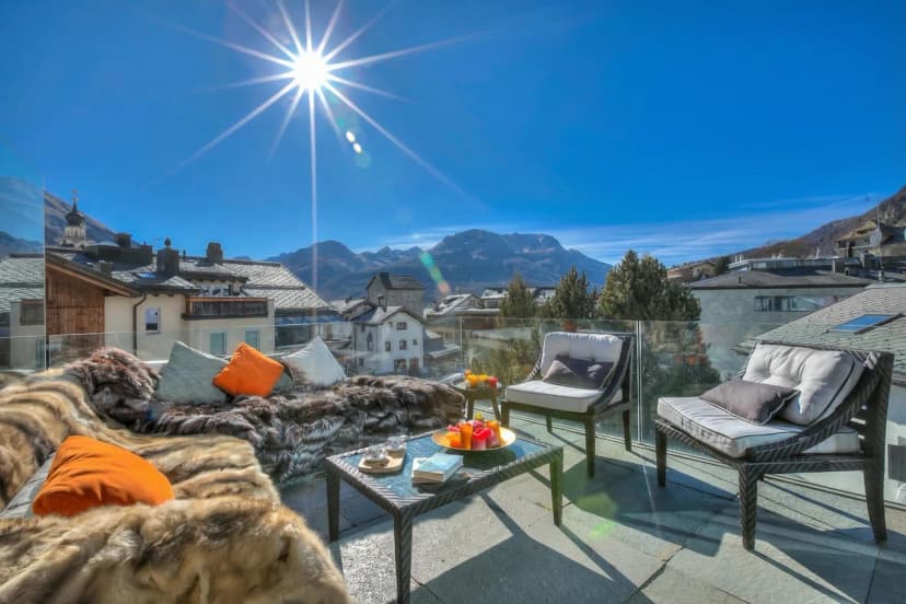Boutique Chalet Moritz for 12 with Sauna