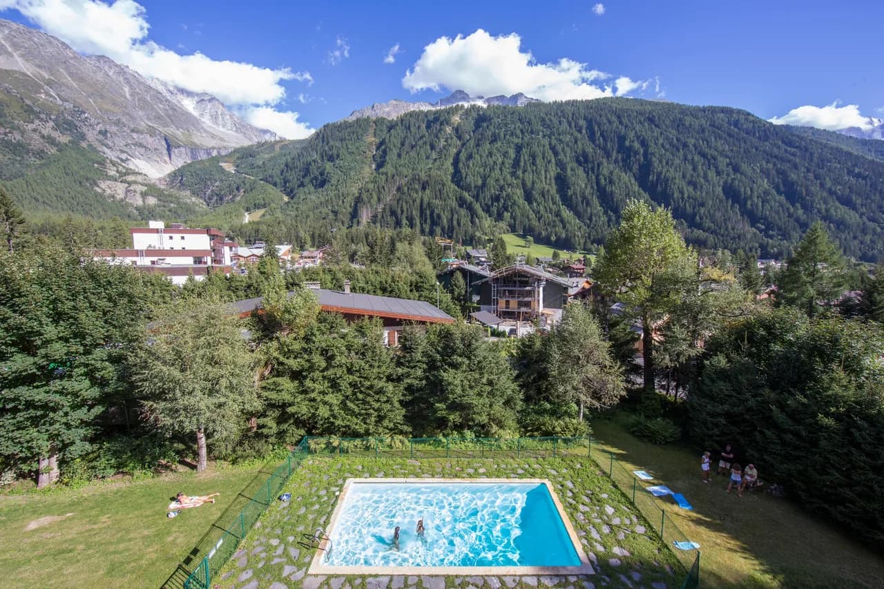 Androsace 31 Walk to Ski Lifts + Pool & Mont-Blanc View in Argentière photo 2