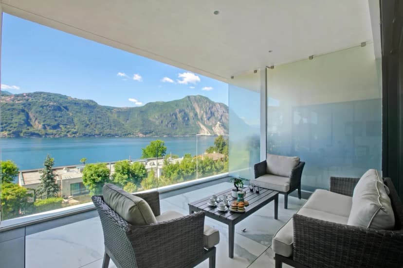 Residenza La Fontana with View Terrace
