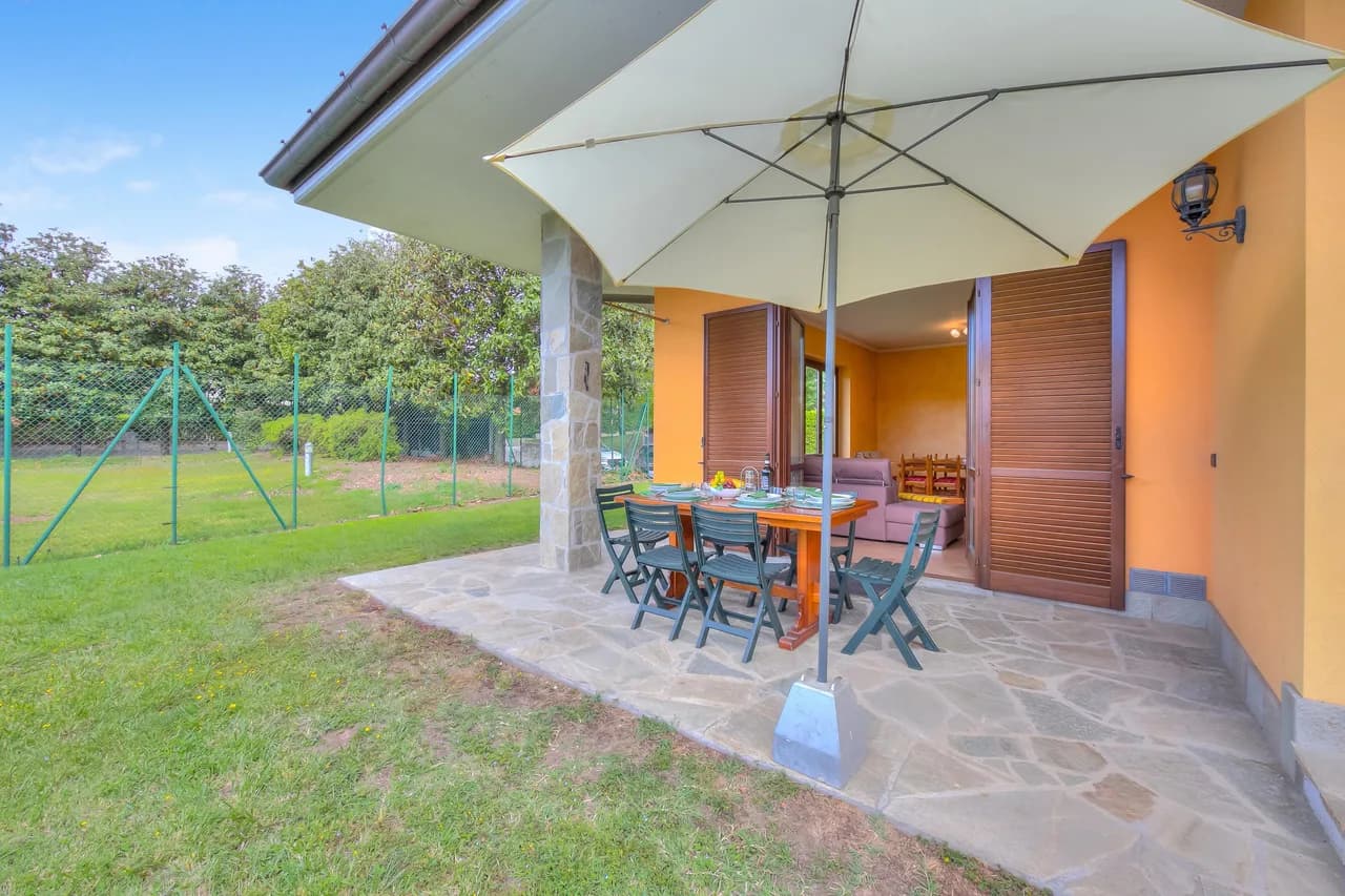 Lush Garden Vacation Home in Leggiuno