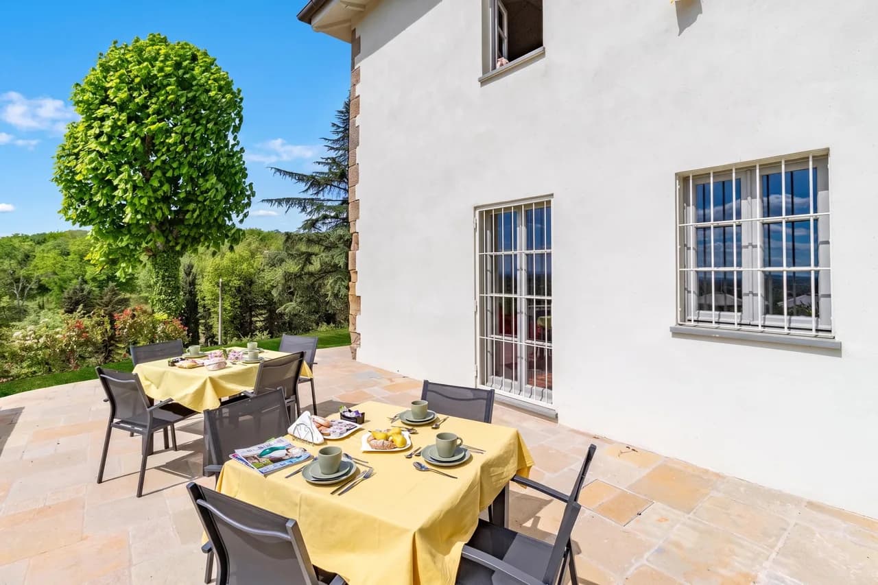 Lush Garden Villa in Arezzo Tuscany Italy photo 4