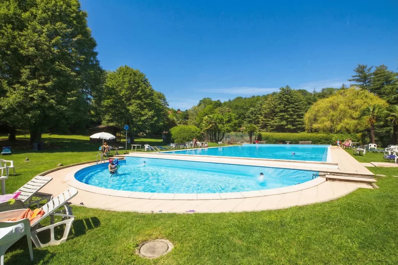 Duplex Apartment with Pool in Ispra photo 2