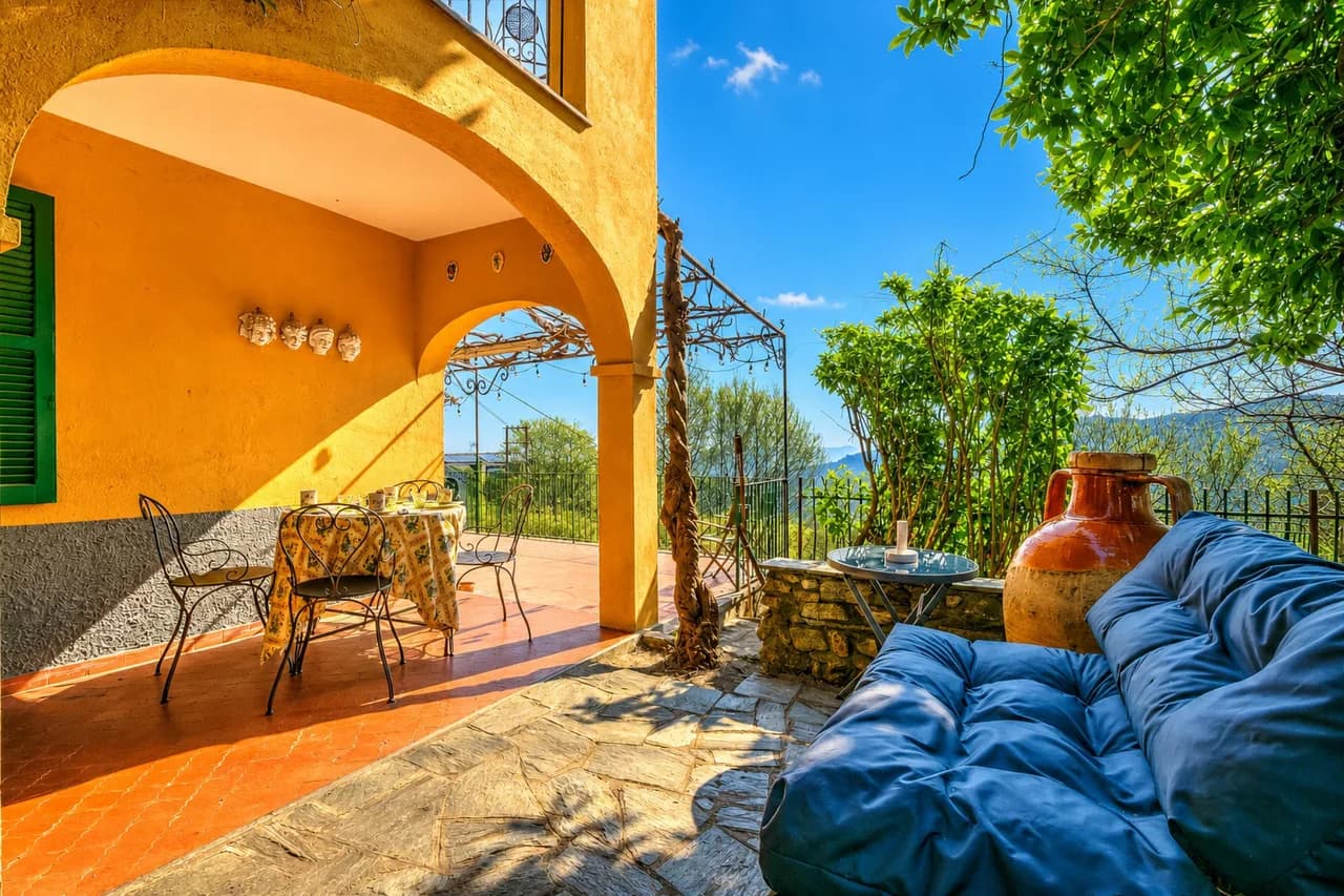 Private Garden Villa in Pisano photo 3