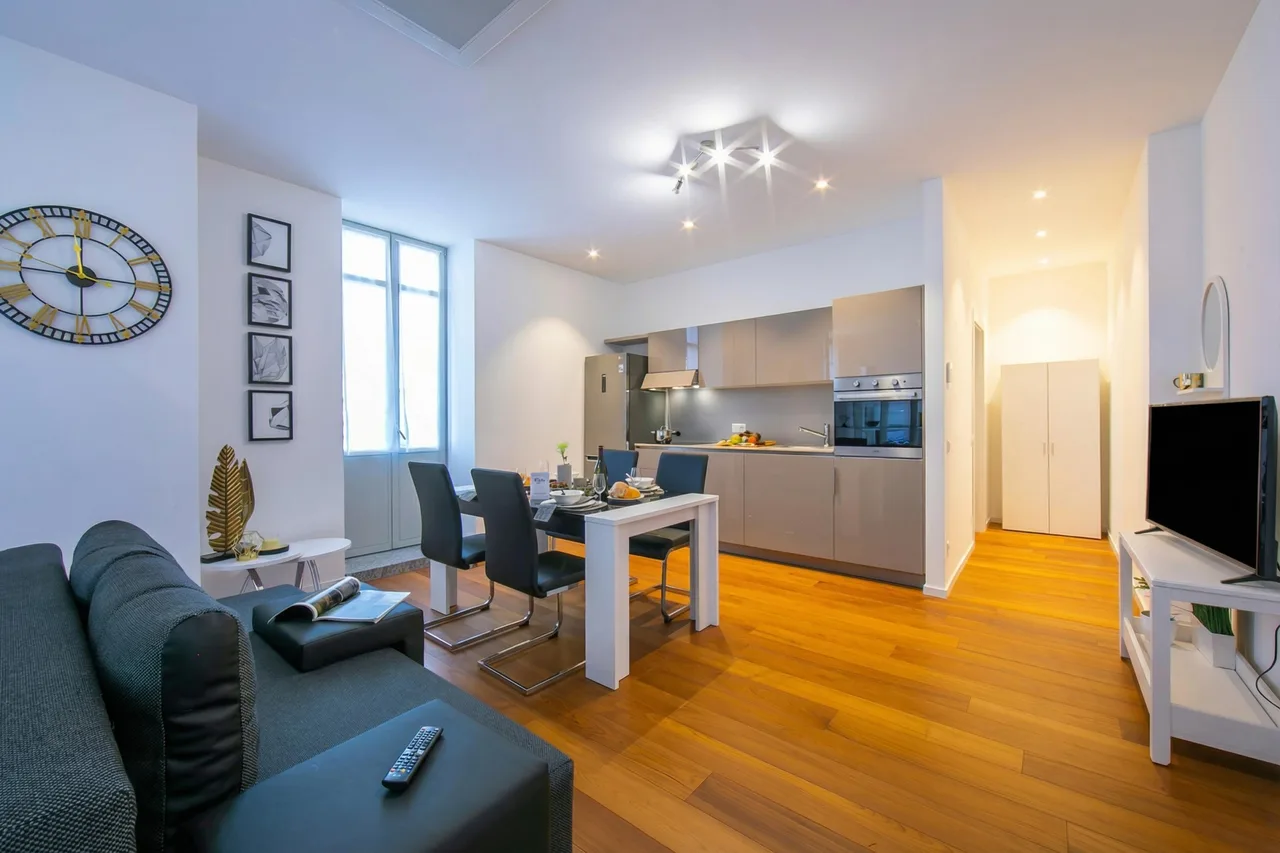 Little Lugano Studio with Balcony Views photo 4