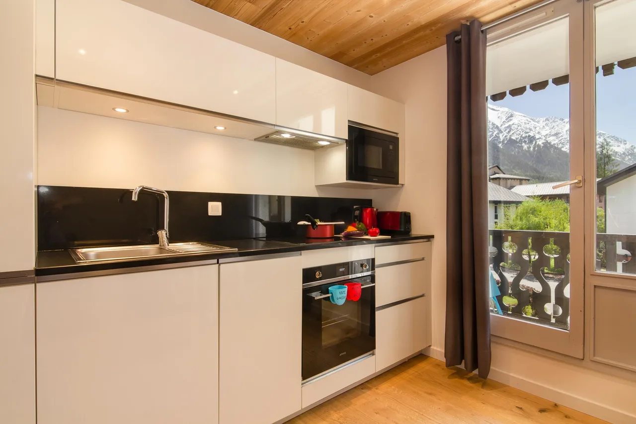 Cham Sud Chailloud202 Walk to Aiguille du Midi | 2BR Balcony photo 3