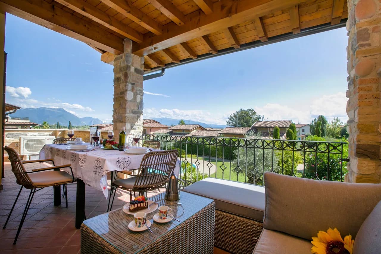 Casa Valtenesi- Polpenazze Lake Garda | Pool | Sleeps 6 photo 2