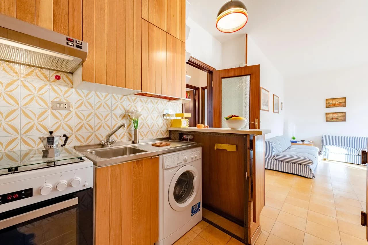 Peaceful Apartment with Terrace In Deiva Marina photo 4