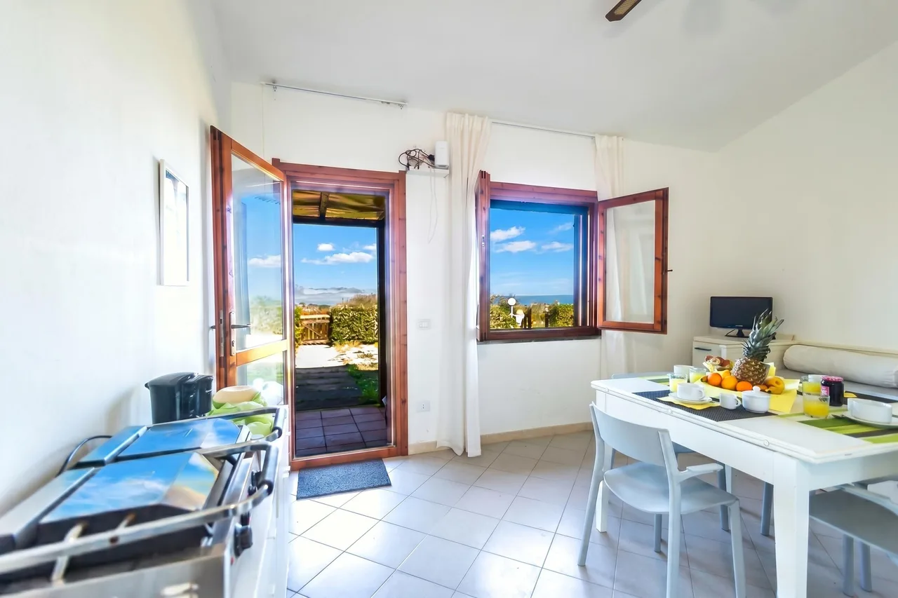 Charming Townhome Near Beach in Stintino photo 3