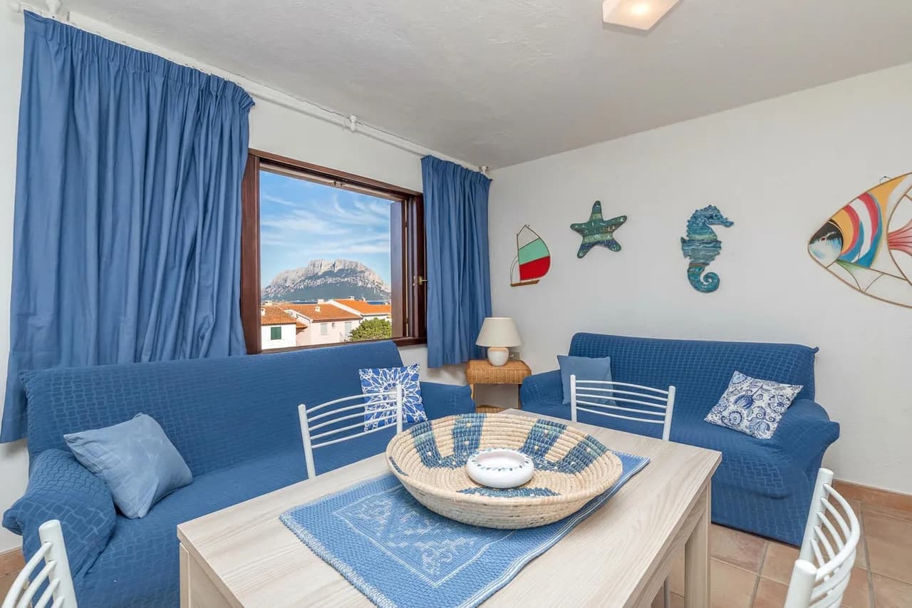 Modern Coastal Apartment in Porto San Paolo