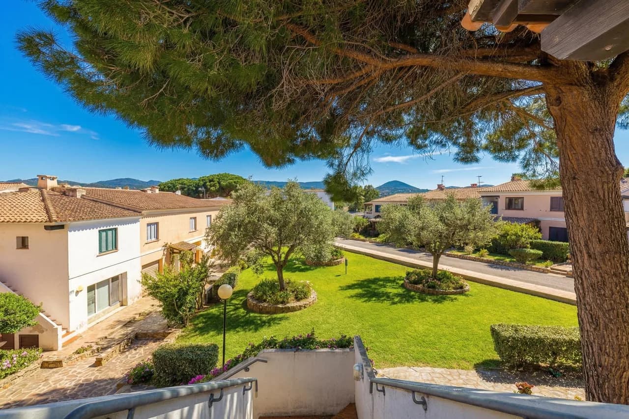 Modern Coastal Apartment in Porto San Paolo photo 2