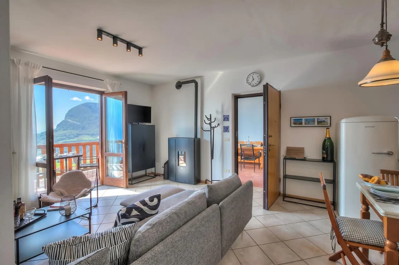 Balcone sul Lago - Apartment with Amazing View Terrace photo 4