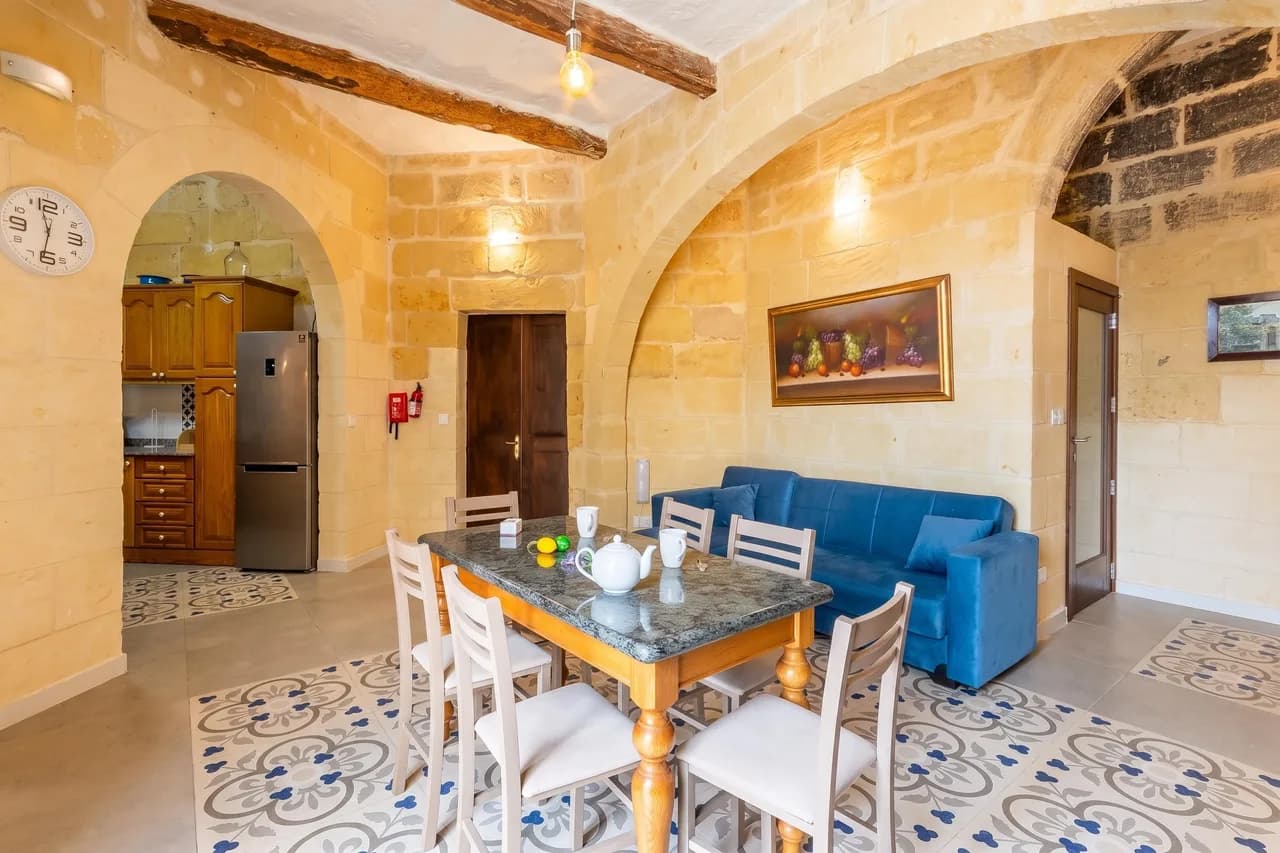 Modern Vacation Home with Pool in Kercem, Gozo photo 2