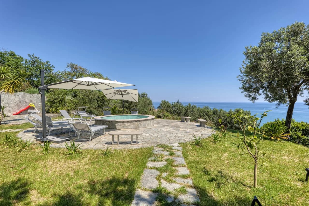 Elegant Pool Villa in Alassio