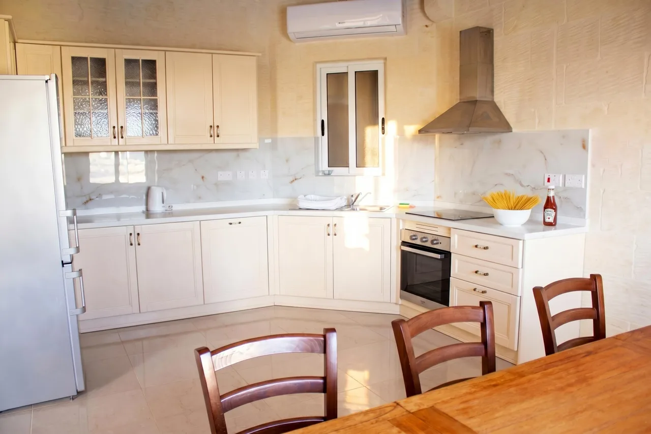 Rooftop Pool Townhome in L-Gharb Gozo photo 3