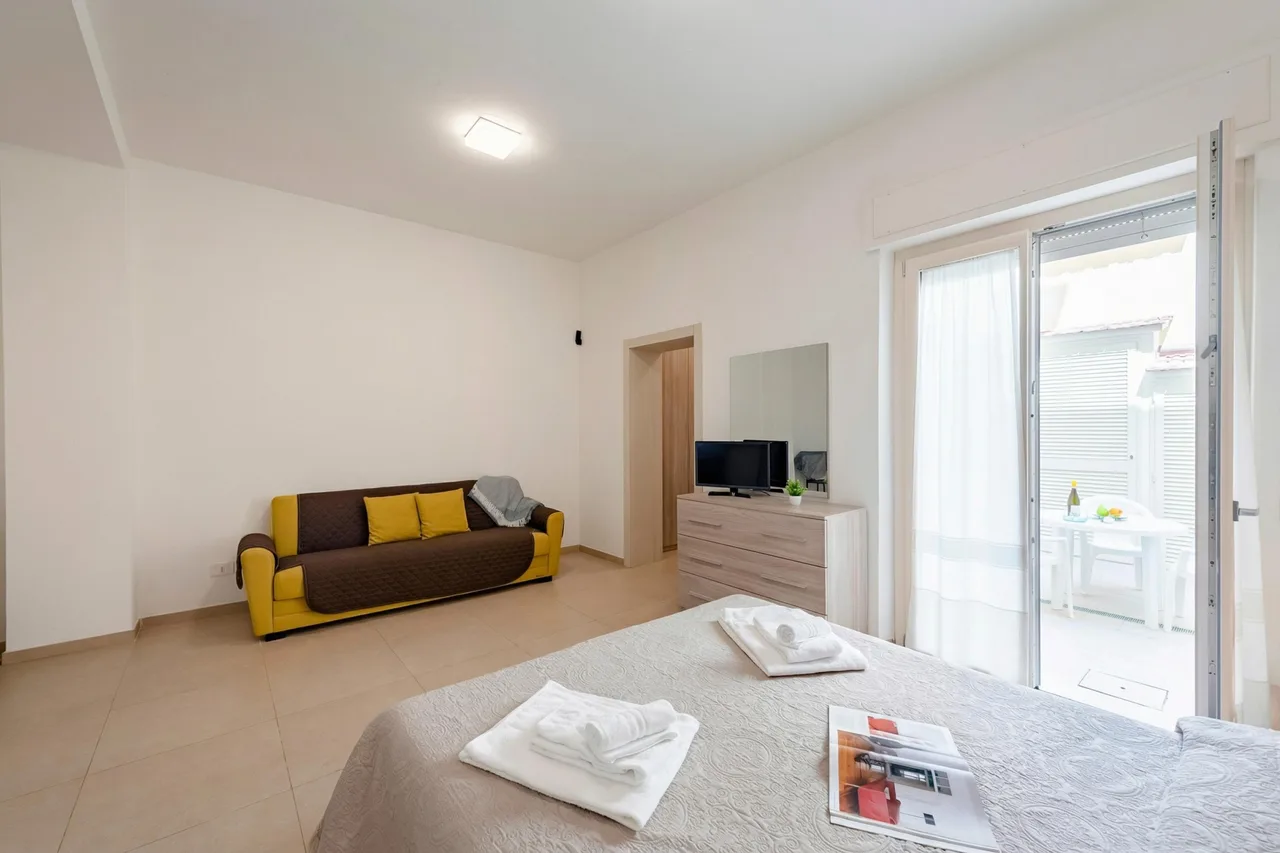 Suite 1 Ondina Viareggio 200m from sea photo 4