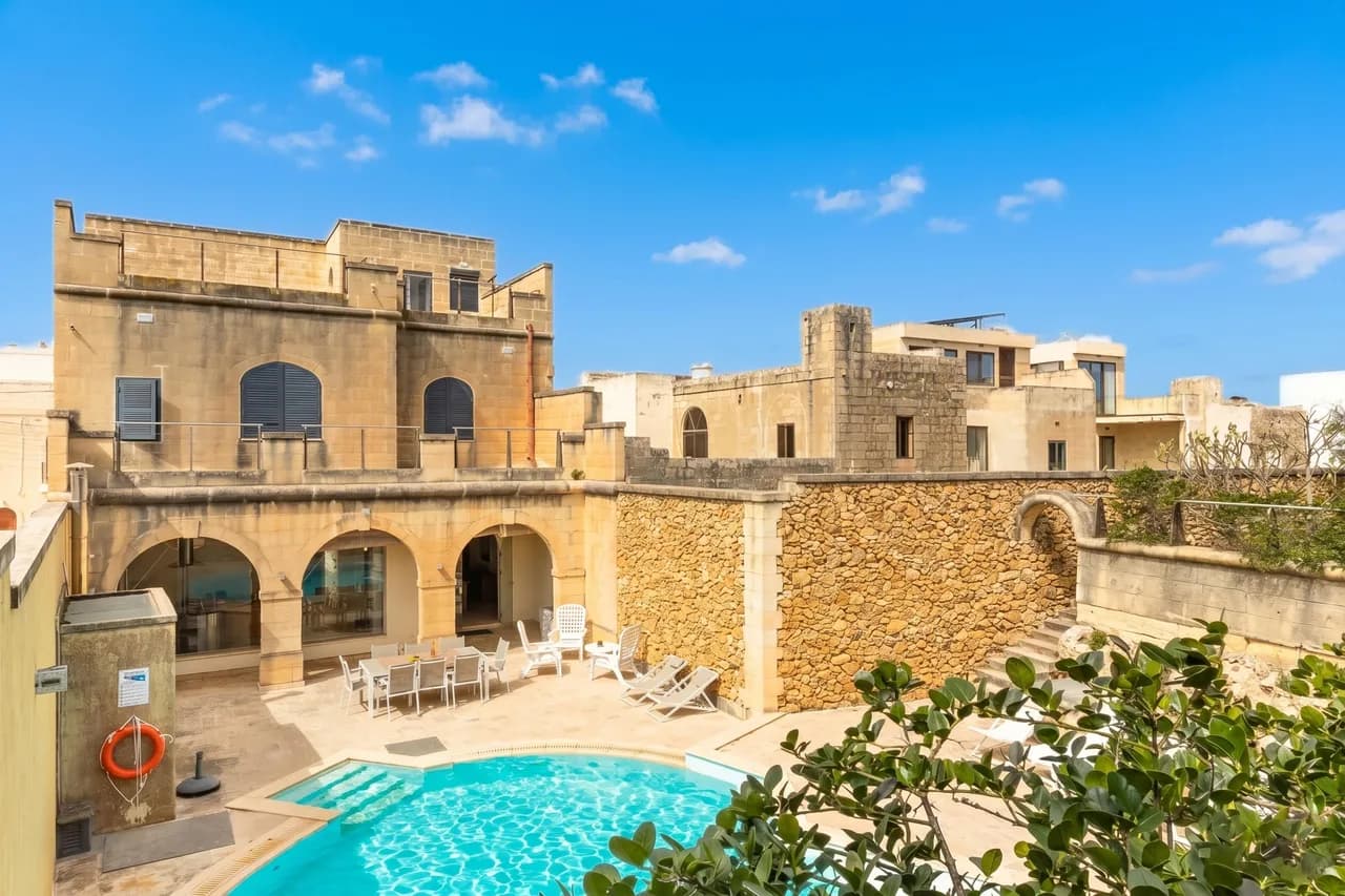 Charming Poolside Vacation Home in Xagħra Gozo photo 2