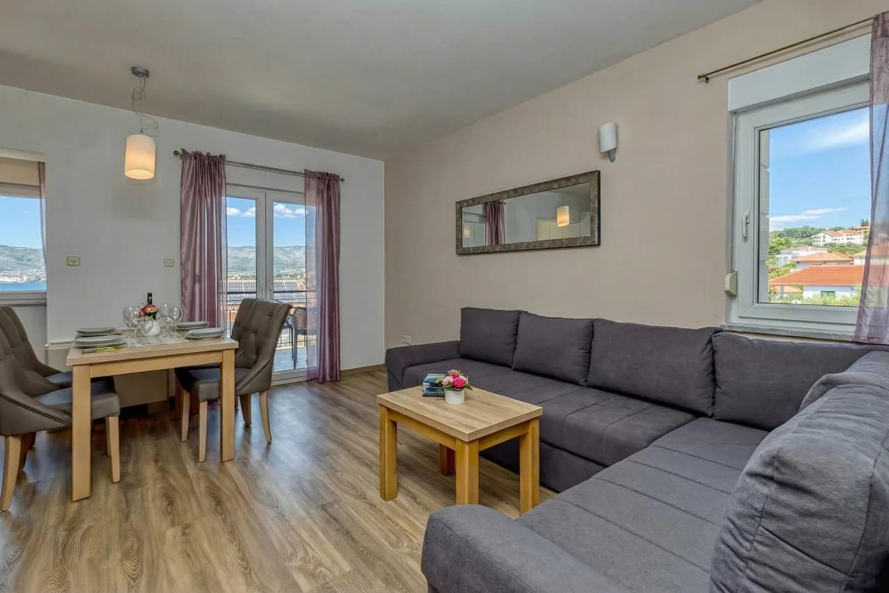 Apartment Karlo 220m from the beach photo 3