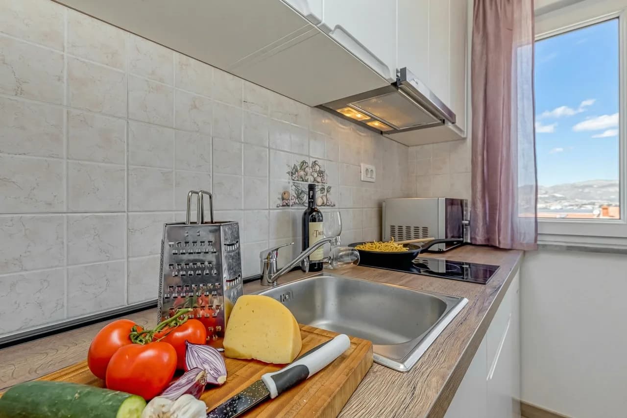 Apartment Karlo 220m from the beach photo 5