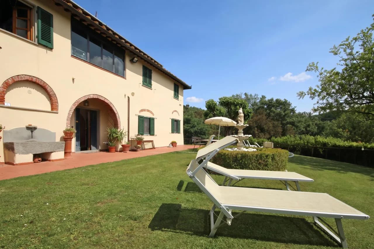 Charming Two-Bedroom Apartment in Montelupo Fiorentino photo 2