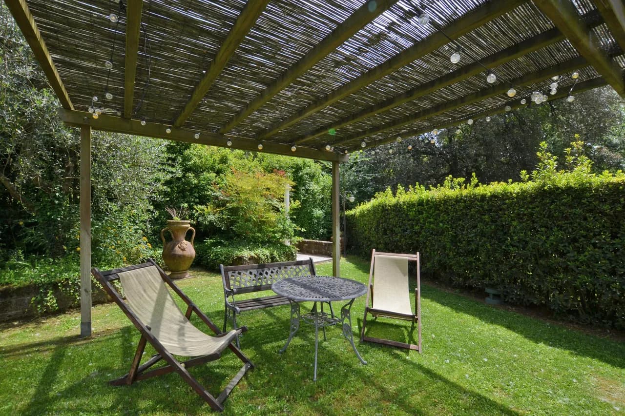 Charming Two-Bedroom Apartment in Montelupo Fiorentino photo 4