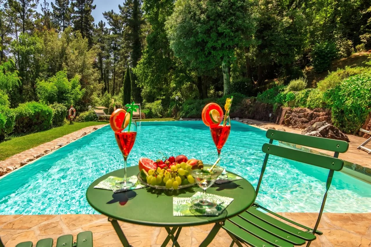 Expansive Garden Villa in Montaione Florence Italy photo 3