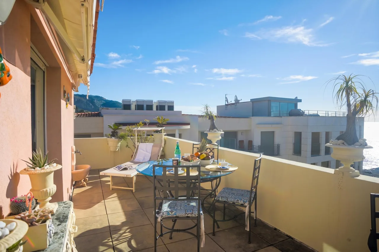 Rooftop Terrace Apartment in Provence Alpes Cote Dazur photo 2