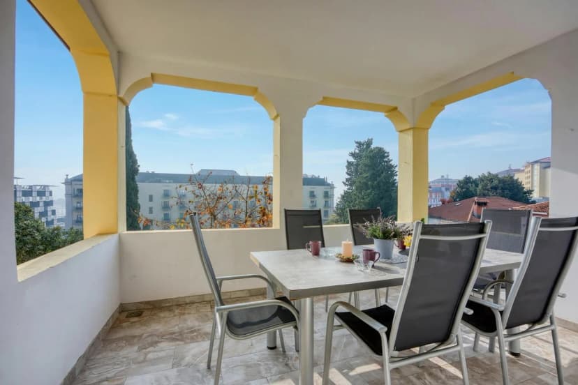 Villa Roma Portorose - 3BR + Balcony