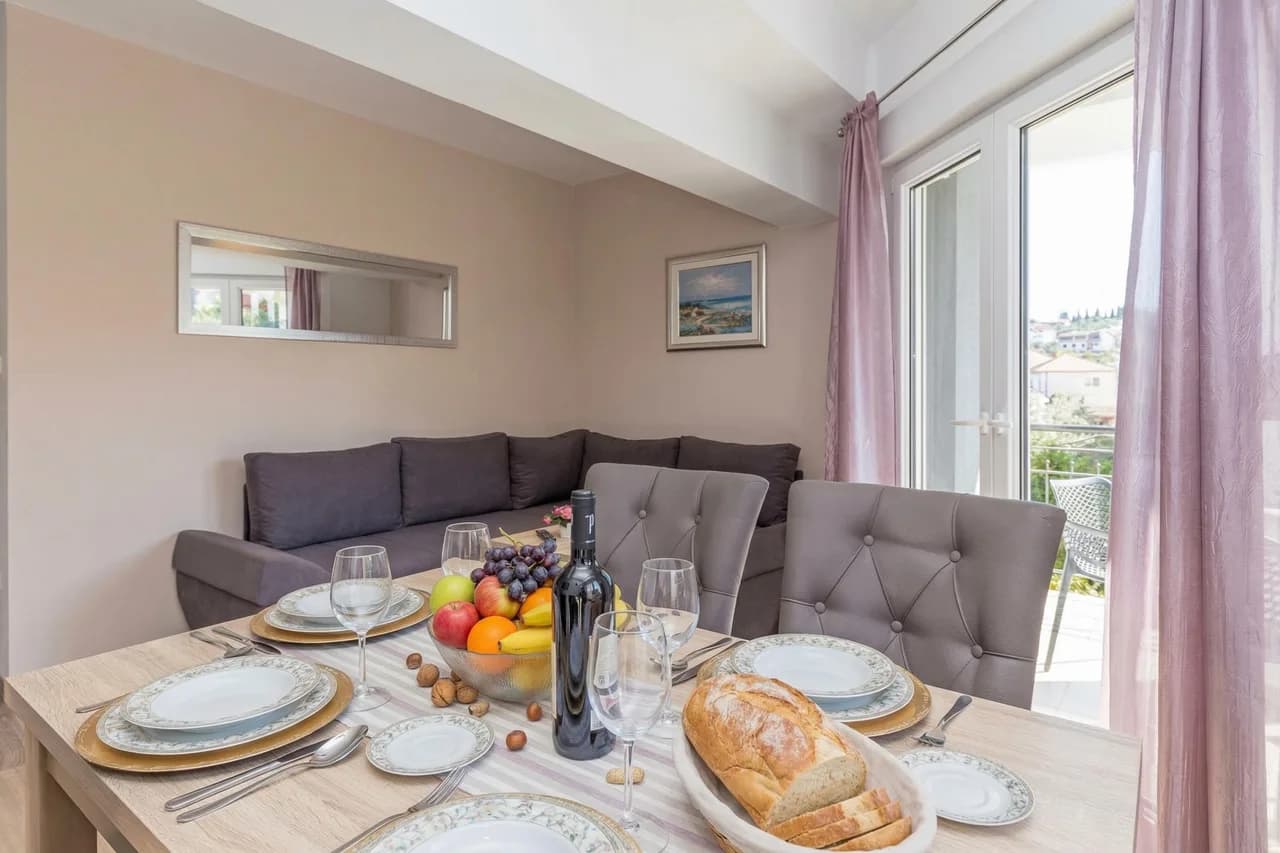 Apartment Ela 220m from the beach photo 4