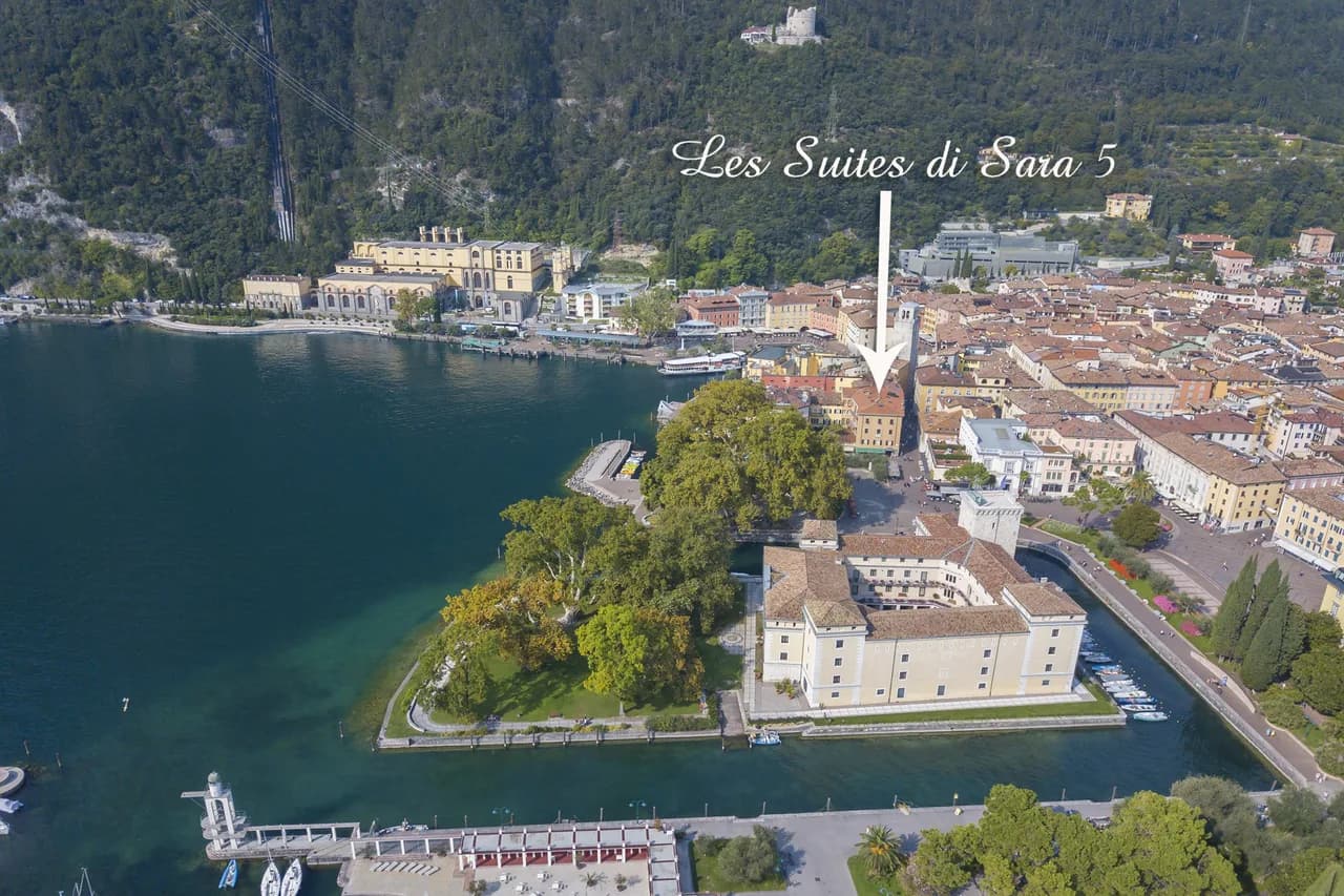 Lakeside Private Room in Riva del Garda photo 2