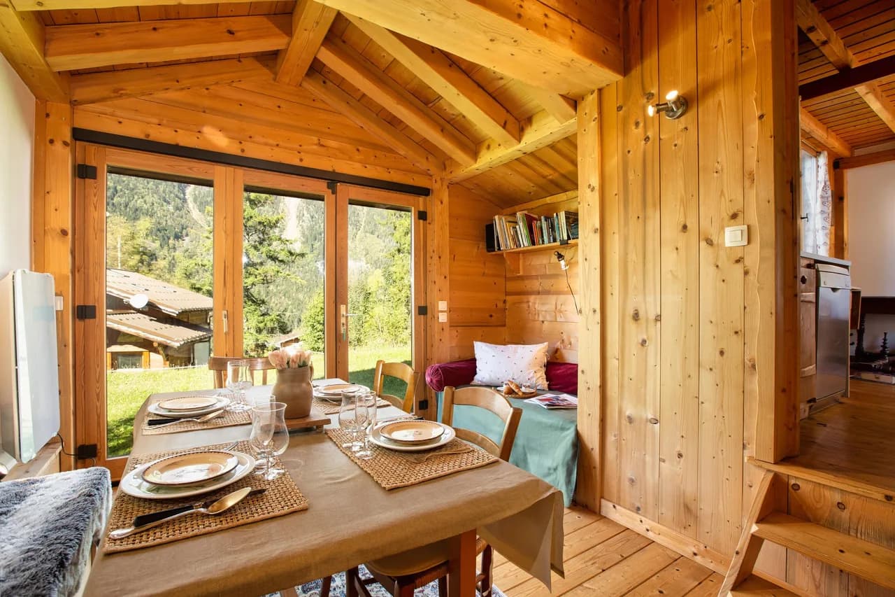 Chalet des Cristaux cosy alpine style for 5 photo 3
