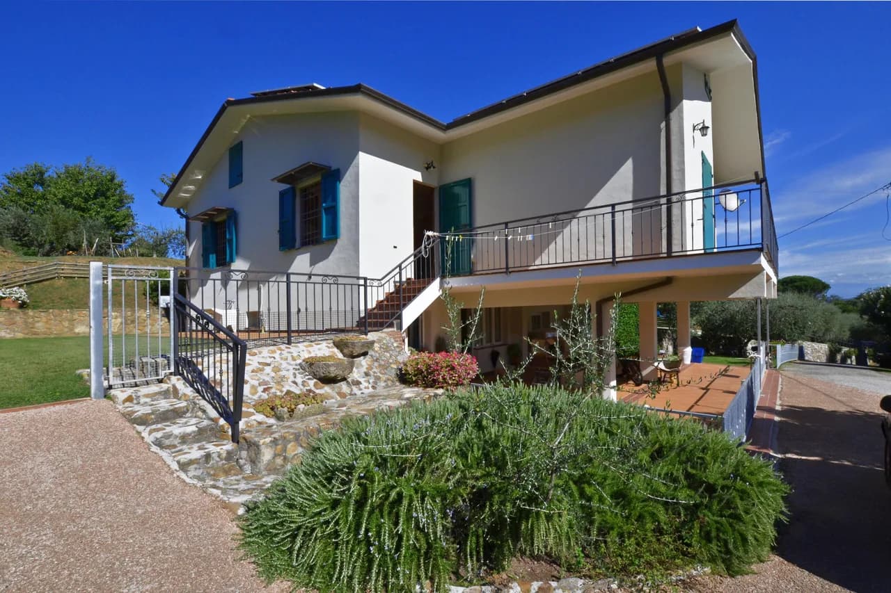 Charming Vacation Home in Capannori, Tuscany, Italy photo 2