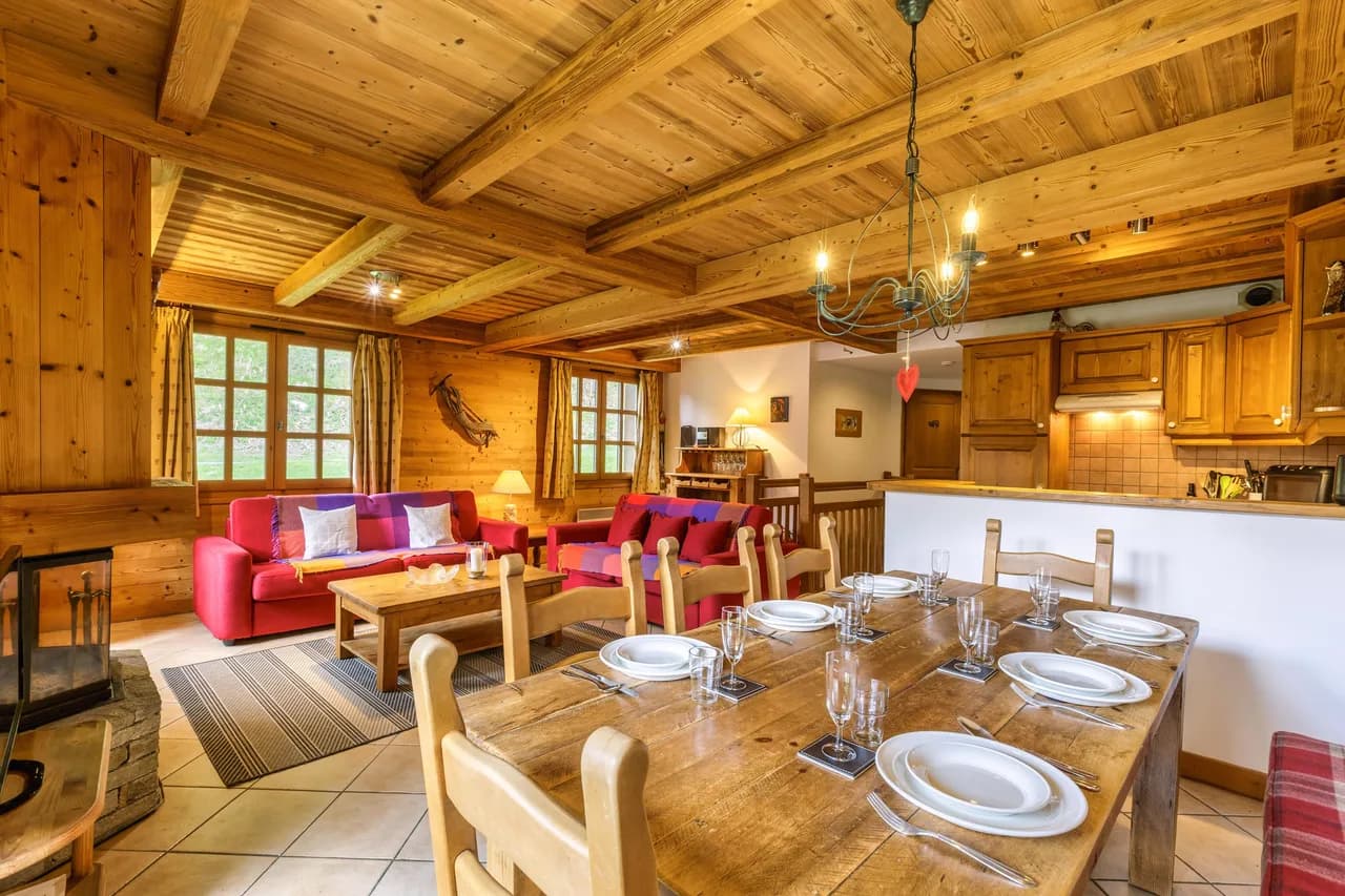 Terrace Apartment with Mont Blanc Views in Argentière photo 4