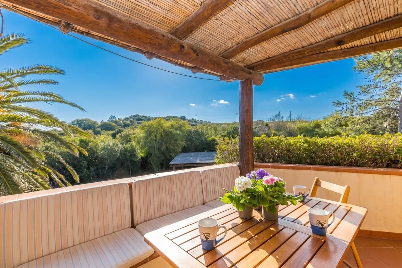 Charming Shared Pool Apartment in Sottomonte
