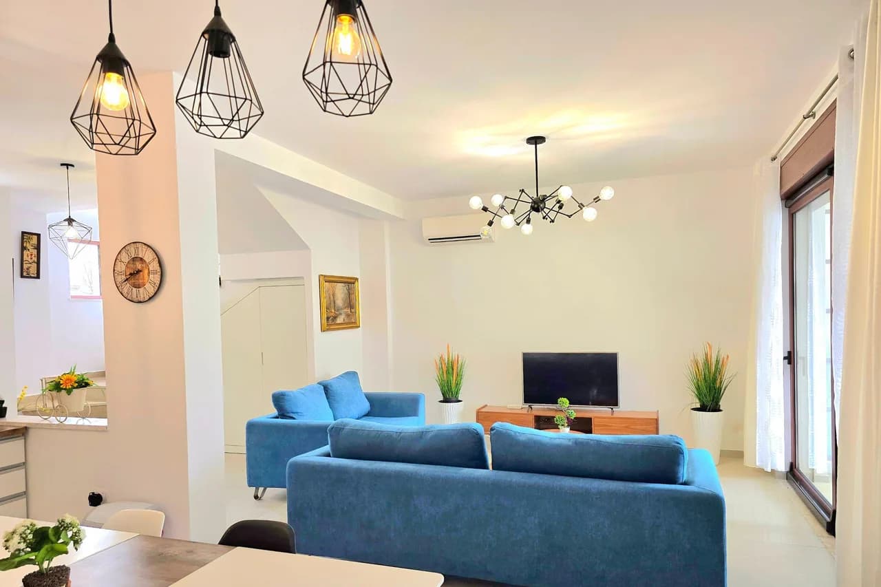 Beachfront Luxury Villa in Lalzit Bay photo 3