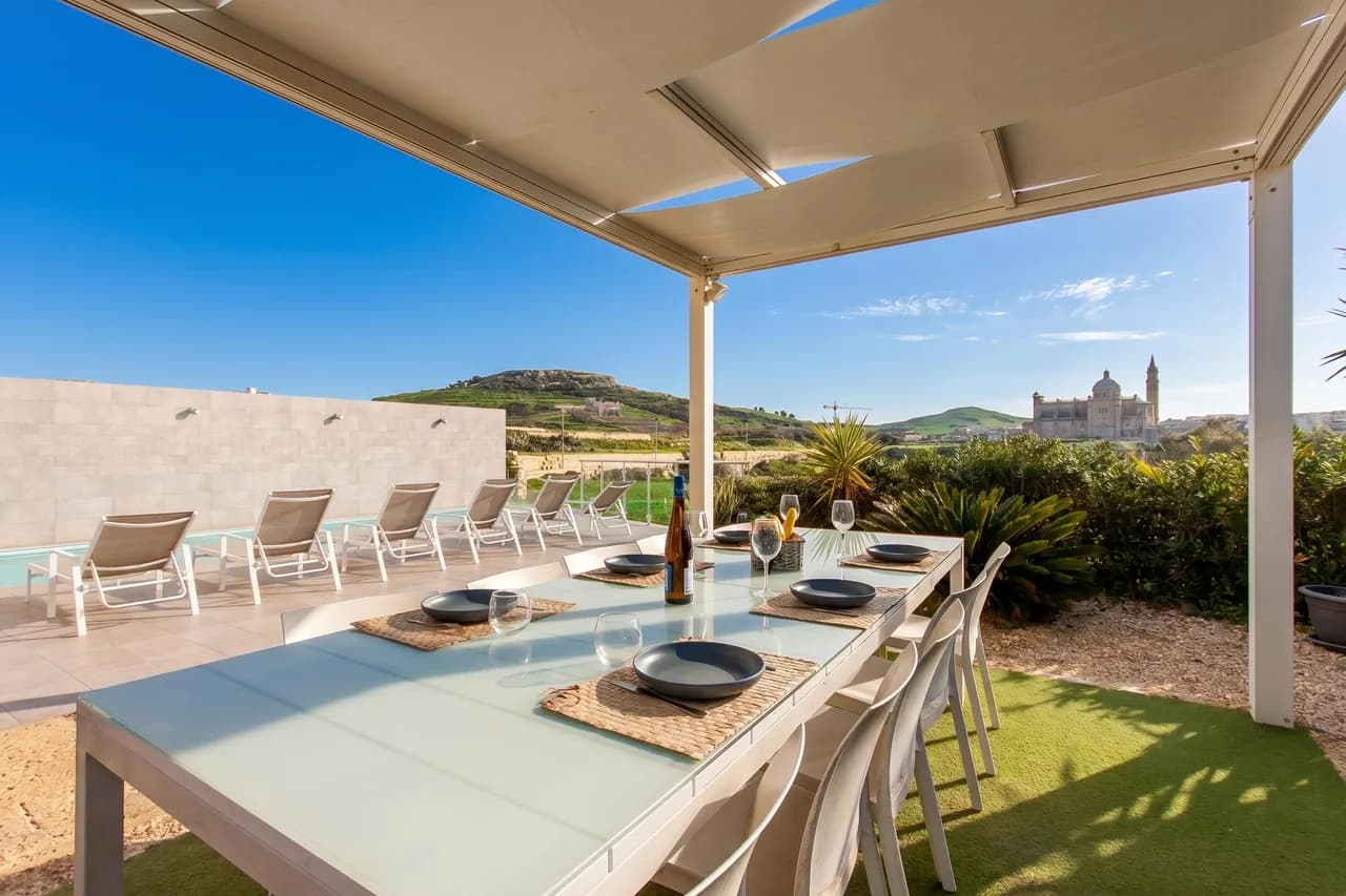 Charming Farmhouse With Pool in L-Għasri Gozo photo 3
