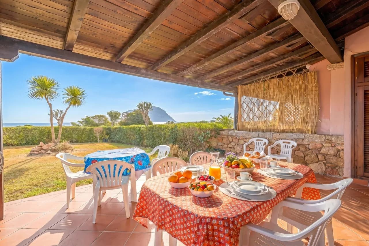Spacious Apartment Near Beach in Porto San Paolo photo 2