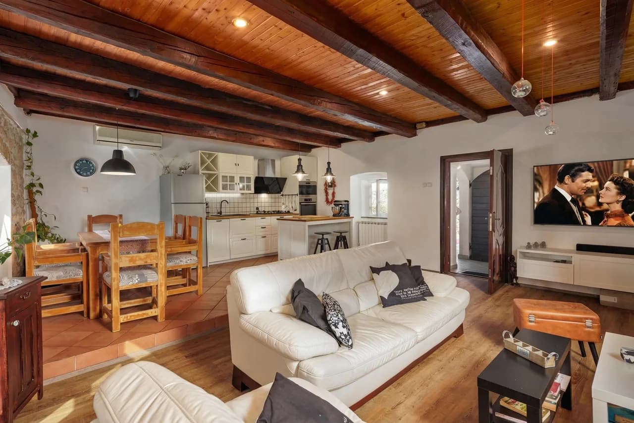 Seaside Stone Vacation Home in Crikvenica photo 3