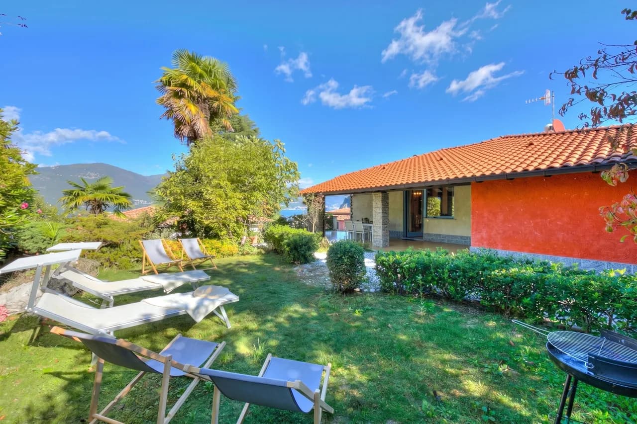 Hillside Villa with Panoramic Views in Lago Maggiore