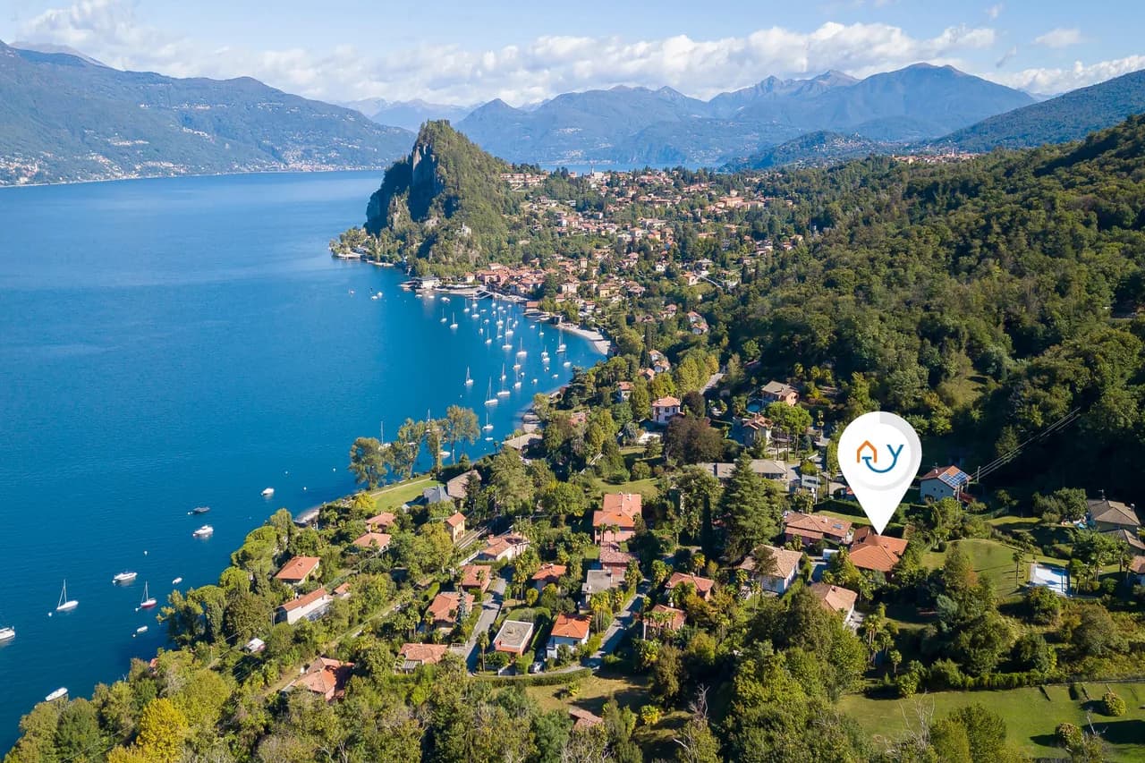Hillside Villa with Panoramic Views in Lago Maggiore photo 2