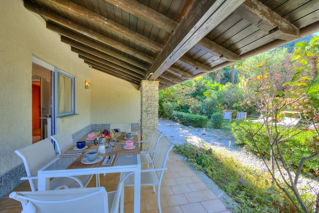 Hillside Villa with Panoramic Views in Lago Maggiore photo 4