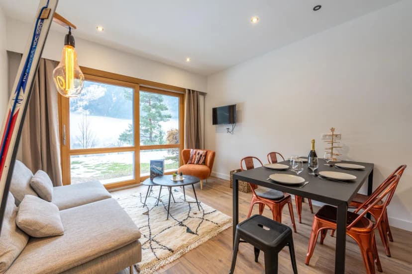 Sweet Home Brevent 2-Min Ski Lift + Private Garden