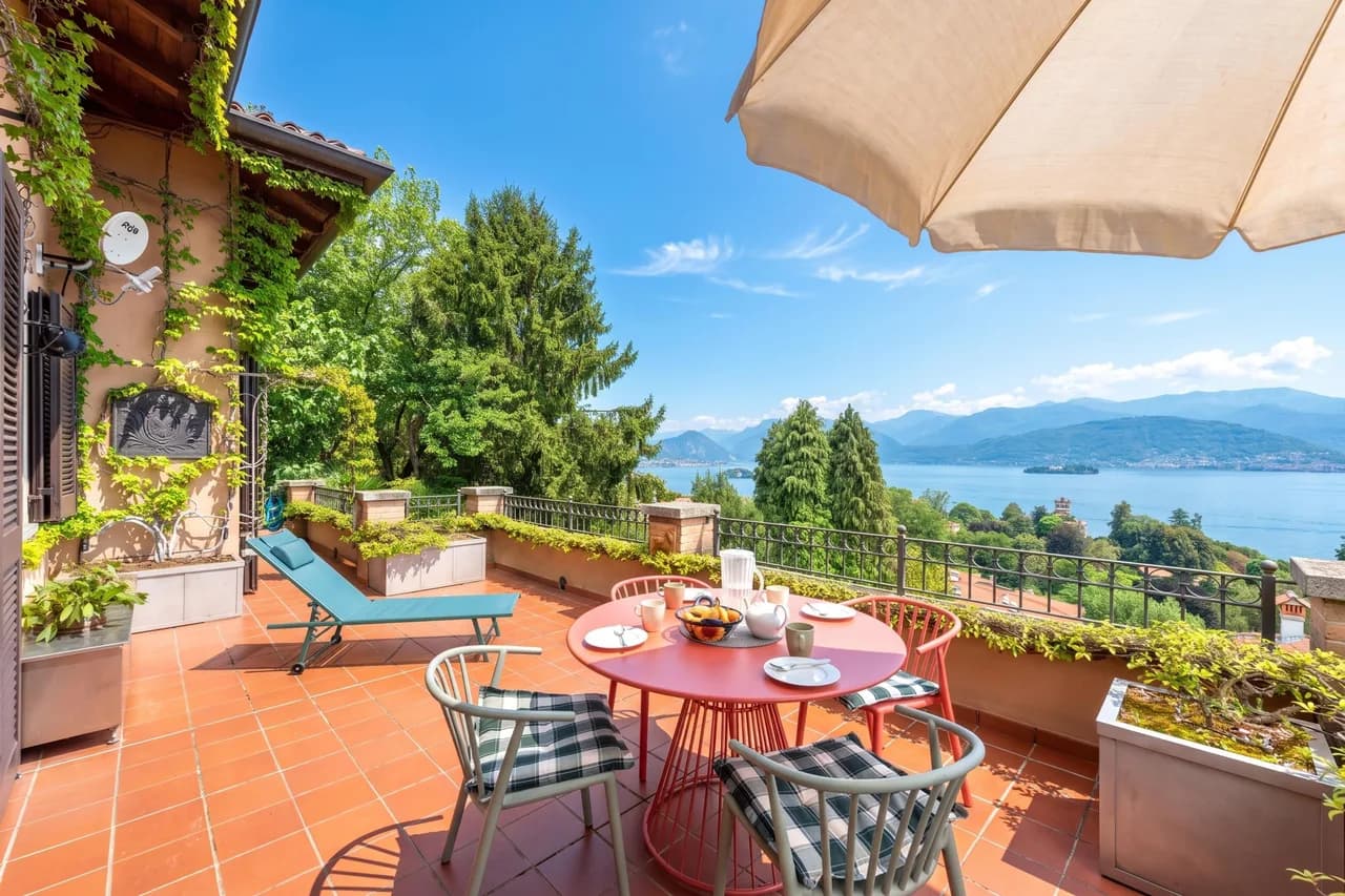 Terrace Townhome in Stresa, Piedmont, Italy photo 2
