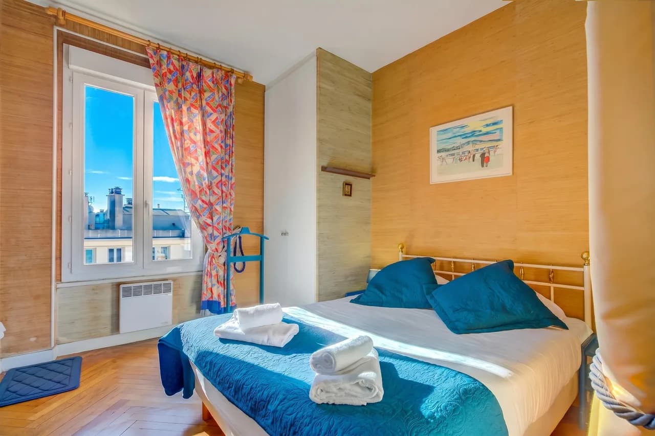 Sea And Mountain View Apartment in Antibes photo 5
