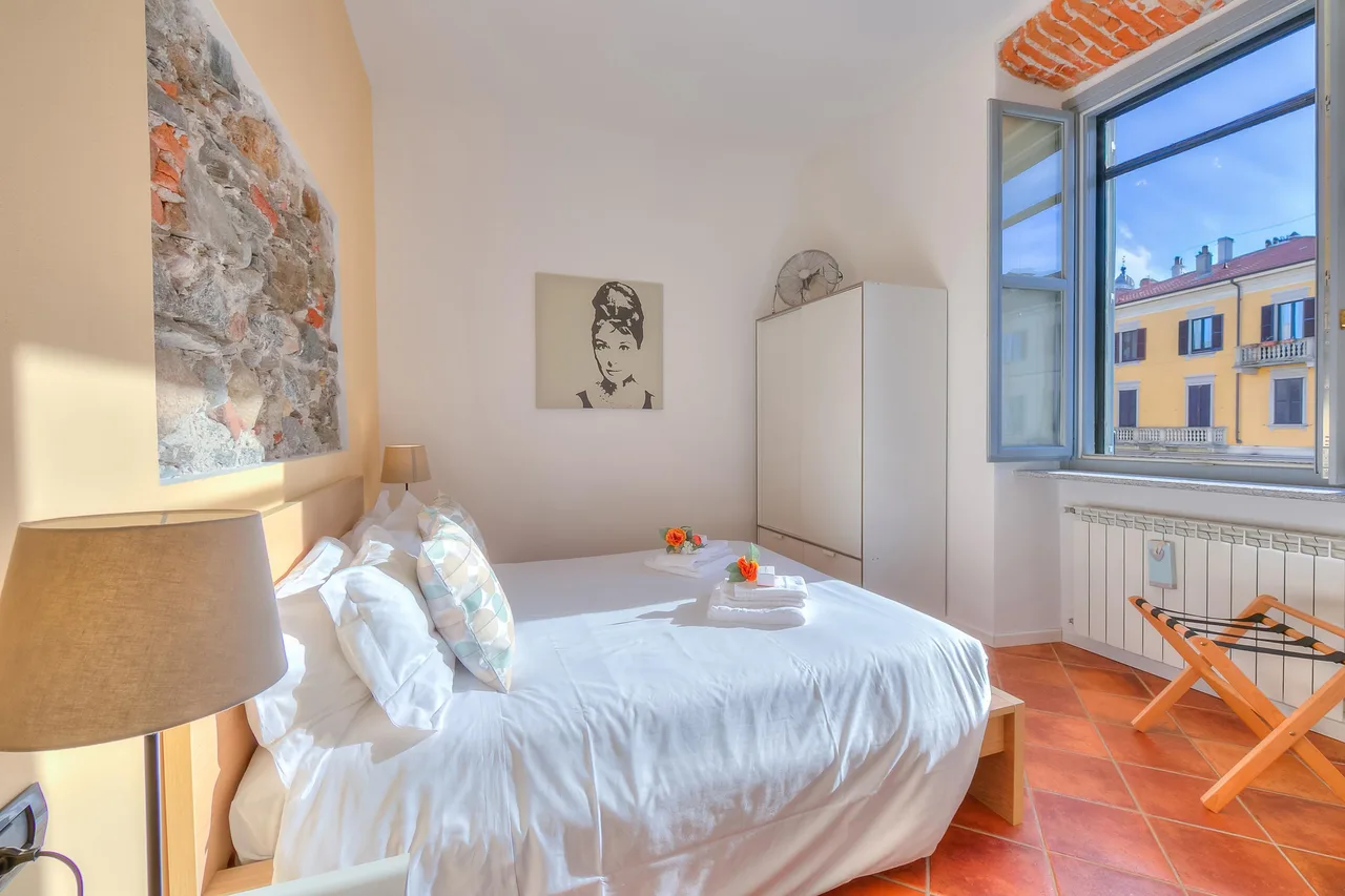 Lakeside Balcony Apartment in Italian Lakes photo 5