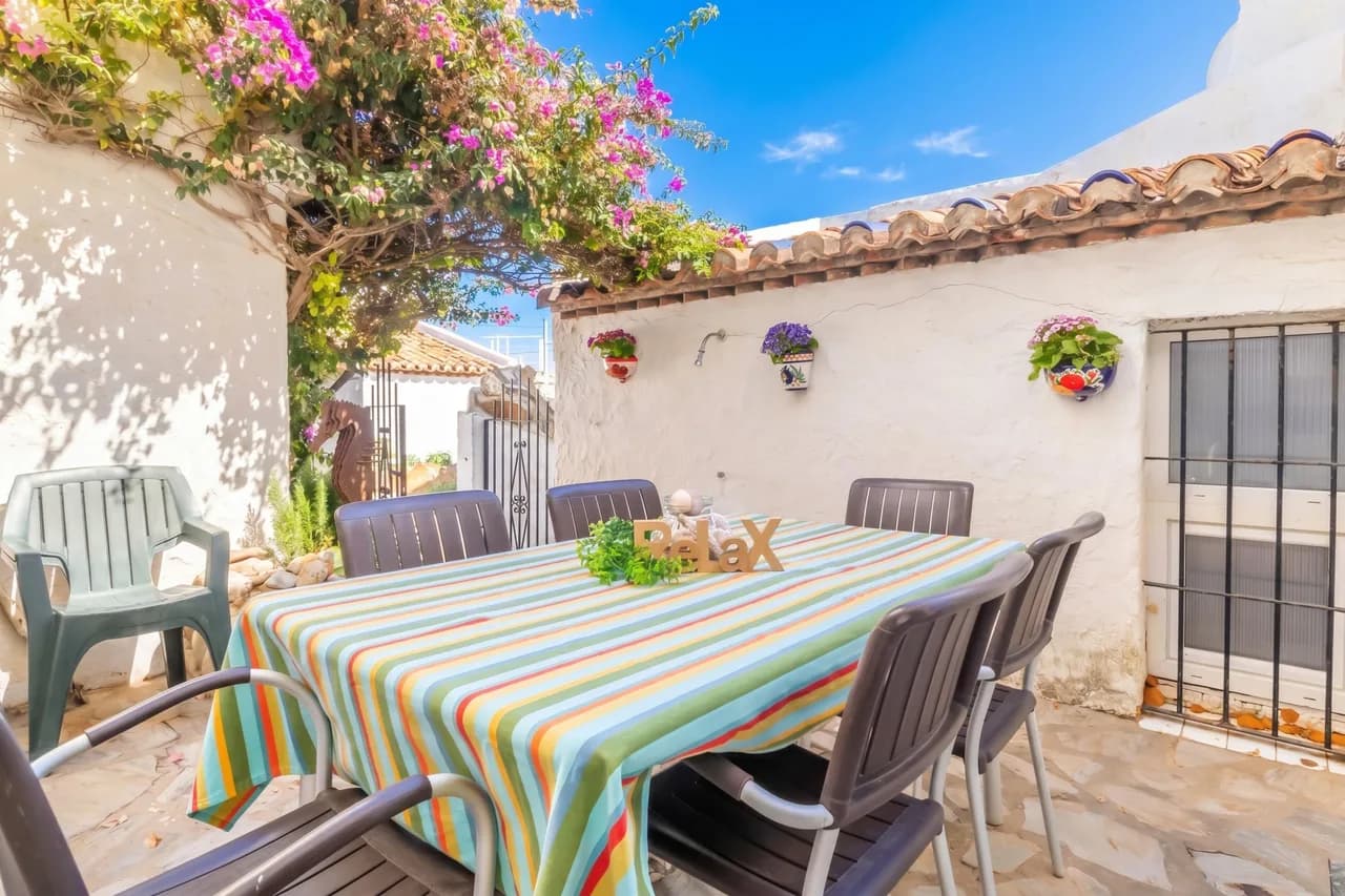 Coastal Retreat Townhome in Estepona photo 2