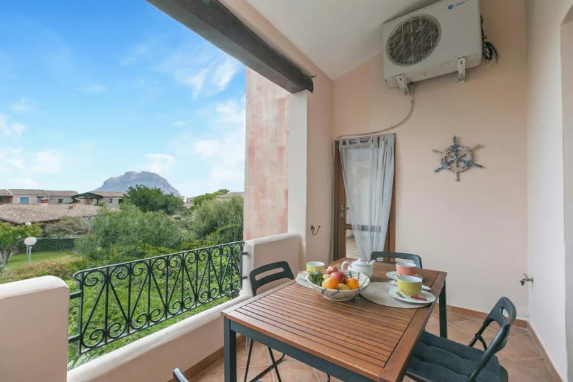 Il Borgo 2/16 700m From The Beach