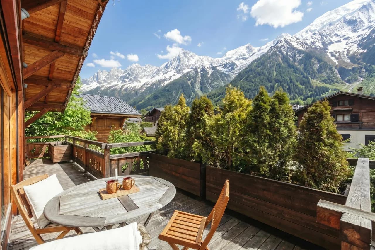 Chalet de l'Alpage mountain style for 8 w/sunny terrace