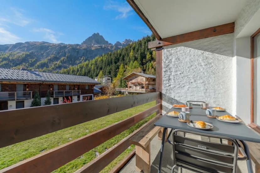 Sunny Nest - View Of Mont Blanc at Montroc
