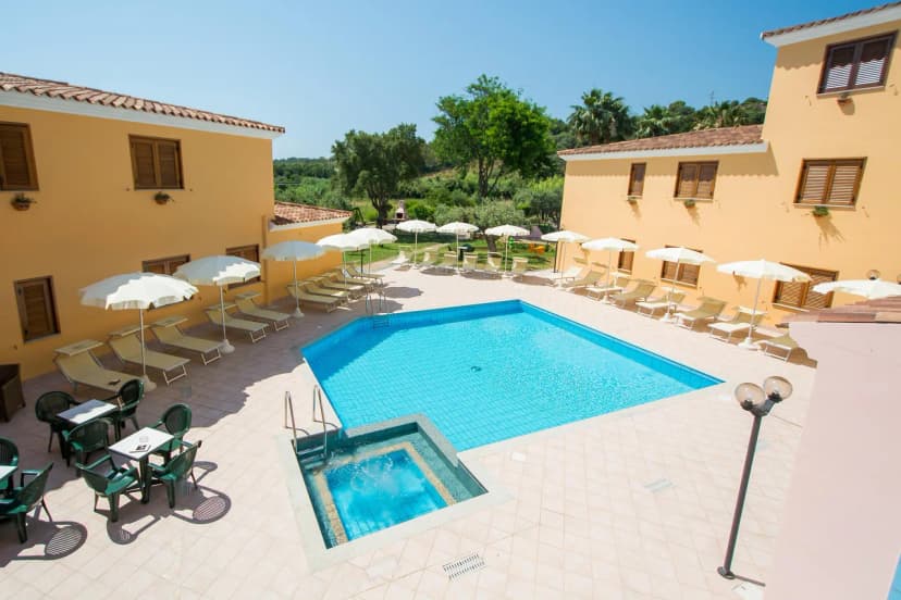 Cala Viola Trilo 1.5Km With Shared Pool