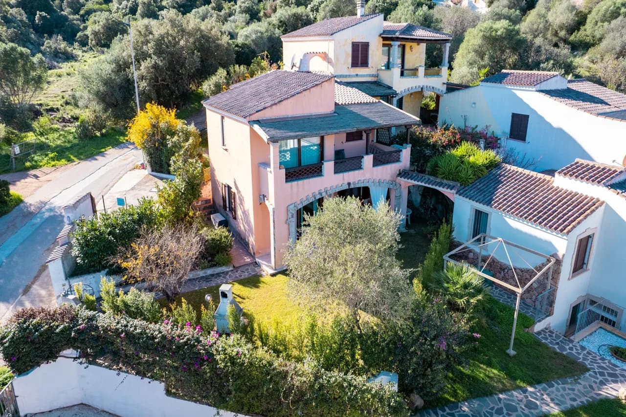 Villa Victoria 1.5 Km From The Beach photo 2